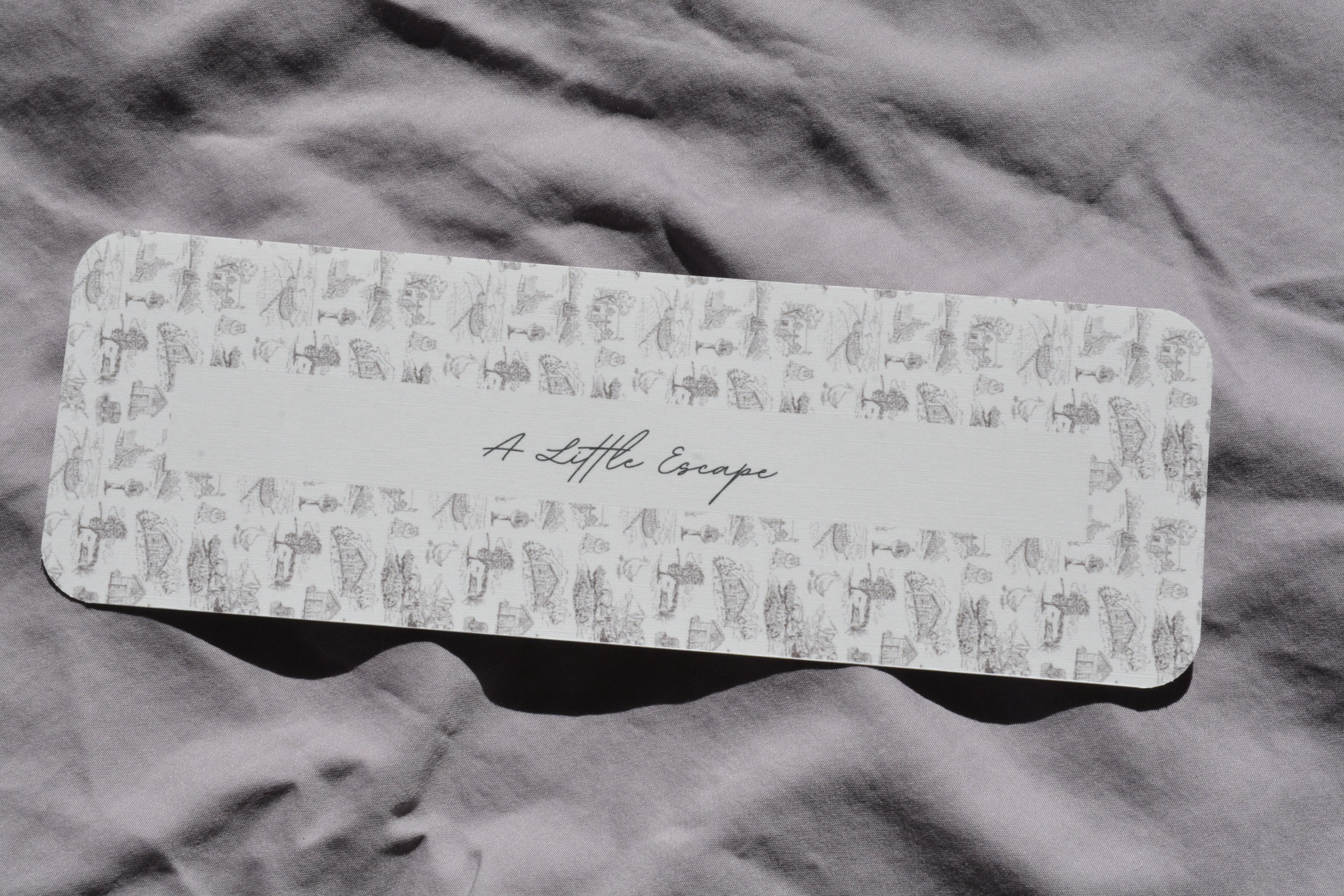 Linen Bookmark with rounded corners