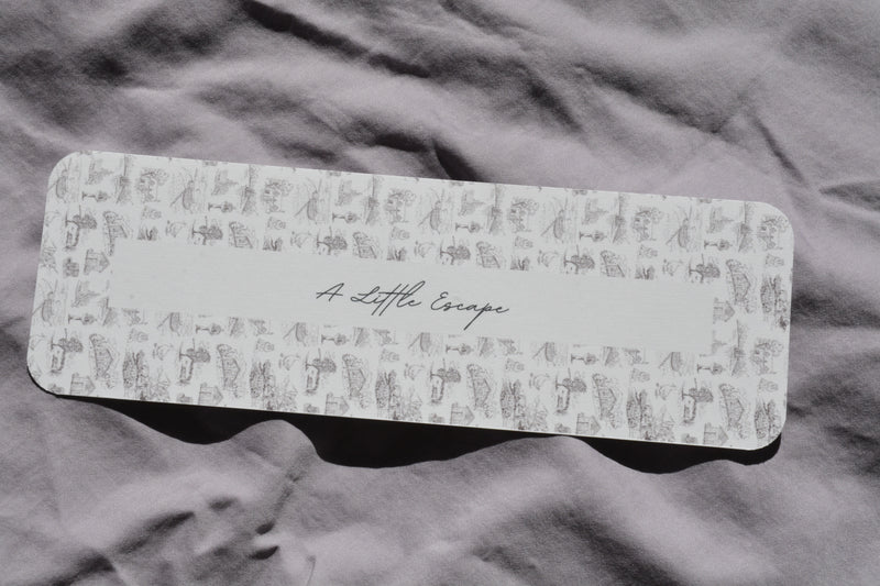 Linen Bookmark with rounded corners